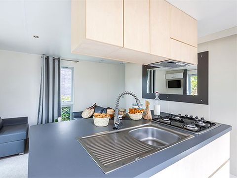 MOBILHOME 4 personnes - Ultimate | 2 Ch. | 4 Pers. | Terrasse surélevée | Clim. | TV