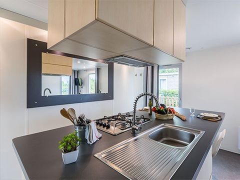 MOBILHOME 6 personnes - Premium Exclusive | 3 Ch. | 6 Pers. | Terrasse surélevée | Clim. | TV