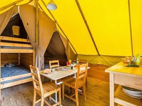TENTE TOILE ET BOIS 4 personnes - Eco Lodge | 2 Ch. | 3/4 Pers. | Terrasse surélevée | Sans SDB