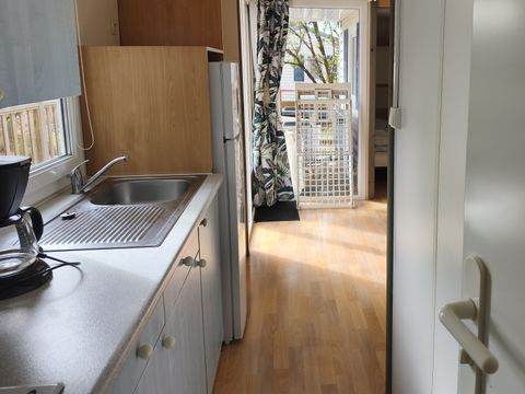 MOBILHOME 4 personnes - 30m² 2 chambres n° 39 du SAMEDI au SAMEDI