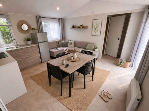 MOBILHOME 4 personnes - Mobilhome 31 m² 2 chambres n° 80 Terrasse couverte, climatisé, 2/4 Pers Samedi - Samedi