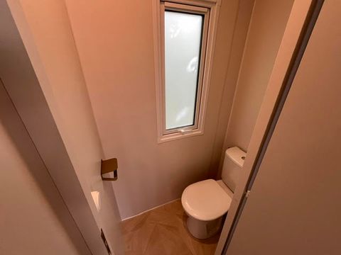 MOBILHOME 4 personnes - Mobilhome 31 m² 2 chambres n° 80 Terrasse couverte, climatisé, 2/4 Pers Samedi - Samedi