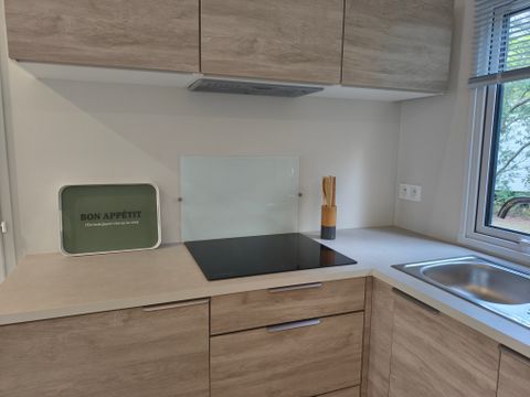 MOBILHOME 4 personnes - Mobilhome 31 m² 2 chambres n° 80 Terrasse couverte, climatisé, 2/4 Pers Samedi - Samedi