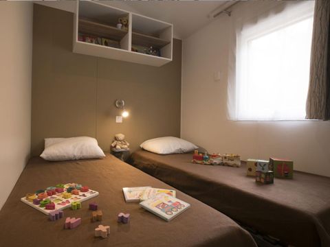 BUNGALOW 8 personnes - Cabane premium 3 chambres