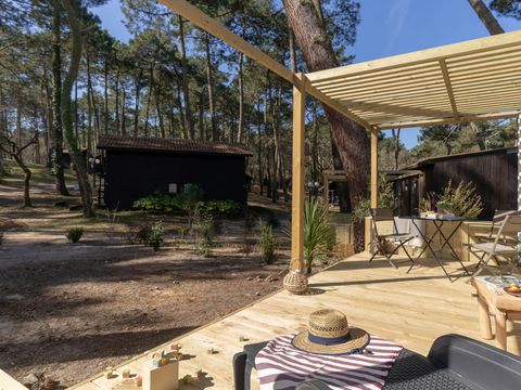 BUNGALOW 8 personnes - Cabane premium 3 chambres