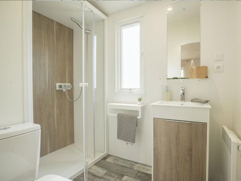 BUNGALOW 8 personnes - Cabane premium 3 chambres