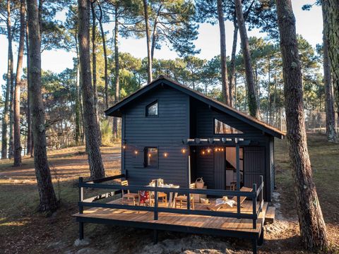 MOBILHOME 4 personnes - Cabane SIGNATURE | 2 chambres - Côté Pinède