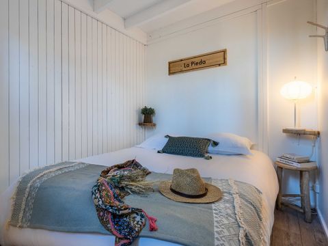 BUNGALOW 4 personnes - Cabane - 40m² - 2 chambres - Côté Pinède