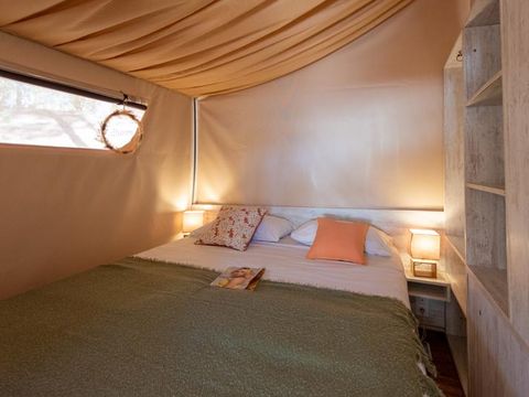 TENTE TOILE ET BOIS 4 personnes - Lodge Maasai