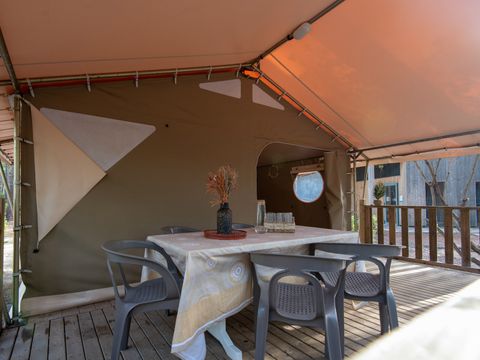 TENTE TOILE ET BOIS 5 personnes - Tente Maori.