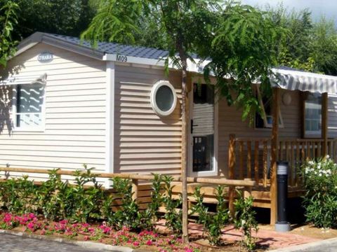 MOBILHOME 6 personnes - 6 places 3 chambres clim TV