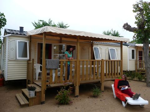 MOBILHOME 4 personnes - 2 chambres terrasse-semi couverte TV clim