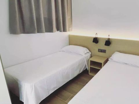 STUDIO 4 personnes - Studio 2 Pièces 2/4 Personnes Climatisé + TV