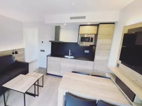 STUDIO 4 personnes - Studio 2 Pièces 2/4 Personnes Climatisé + TV