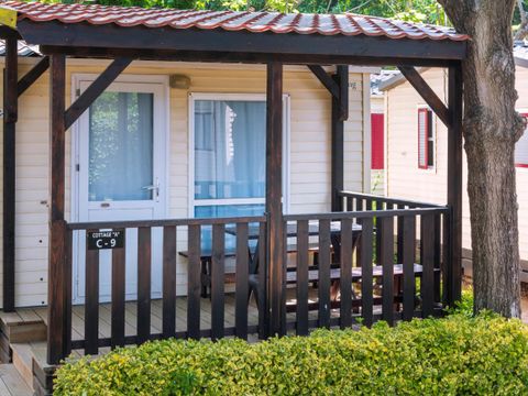 BUNGALOW 2 personnes - Cottage A