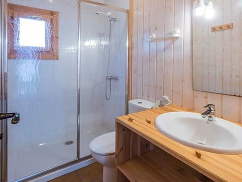 CHALET 4 personnes - A1 - XALET 1000 2/4