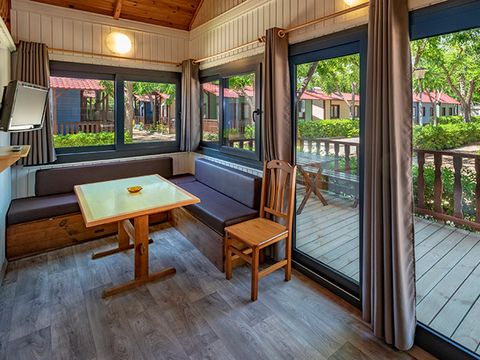 CHALET 6 personnes - Chalet 2000