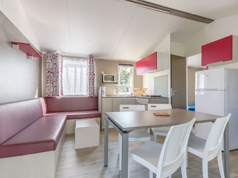 MOBILHOME 6 personnes - MH "Cosy" 3ch 3-7 ans 1/6 Pers.