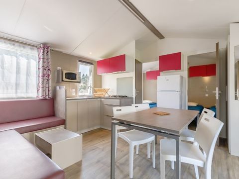 Mobilhome 6 personnes - MH "Cosy" 3ch 3-7 ans 1/6 Pers.