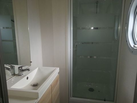 MOBILHOME 4 personnes - VENTOUX 2 chambres et TV