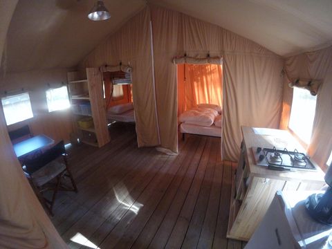 TENTE 5 personnes - SAFARI LODGE L 2 ch sans sanitaires