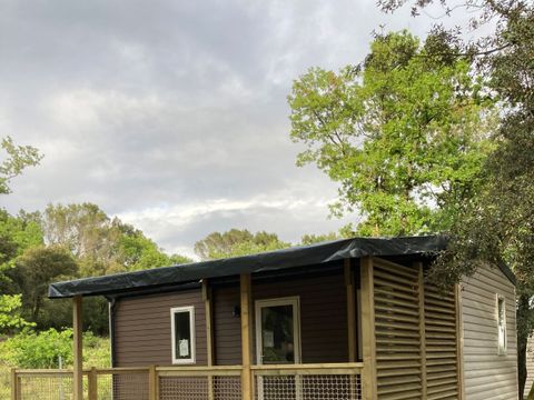 MOBILHOME 4 personnes -  PREMIUM MONTSEREIN Climatisé- 2 chambres+ lave-vaisselle + TV  (2 adultes max+2 enfants)