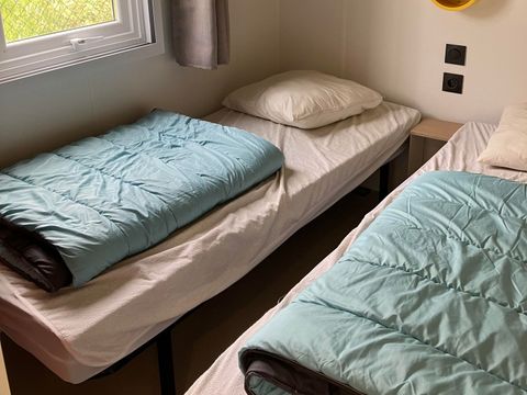 MOBILHOME 4 personnes -  PREMIUM MONTSEREIN Climatisé- 2 chambres+ lave-vaisselle + TV  (2 adultes max+2 enfants)