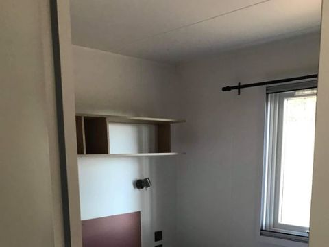 MOBILHOME 6 personnes - PREMIUM MONTMIRAIL Climatisé- 3 chambres + lave-vaisselle + TV (4 adultes max+2 enfants)