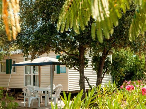 MOBILHOME 6 personnes - Confort | 2 Chambres | Capacité 4-6 personnes | Petite Terrasse | 1 Salle de bain | Climatisation