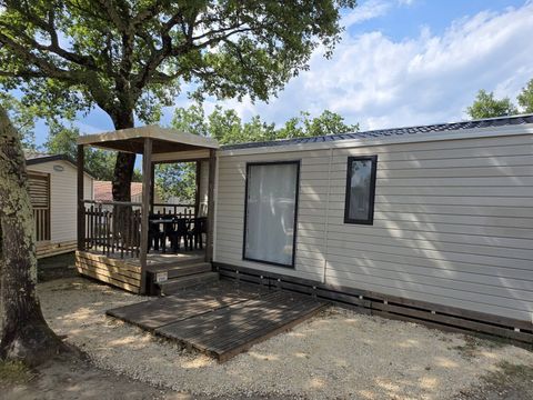 BUNGALOW 6 personnes - Mobil-home | Comfort | 2 Ch. | 4/6 Pers. | Terrasse Simple | 1 SDB | Clim.