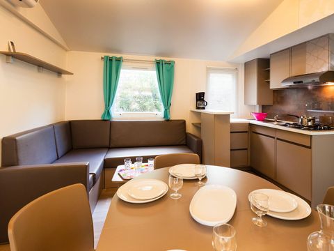 MOBILHOME 4 personnes - Mobil-home | Comfort | 2 Ch. | 4 Pers. | Terrasse surélevée | Clim.