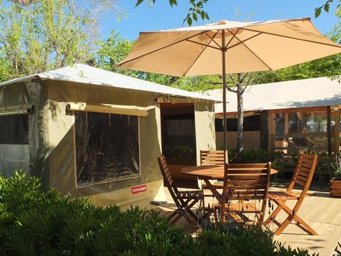BUNGALOW TOILÉ 4 personnes - LODGE CARAIBES - sans sanitaires