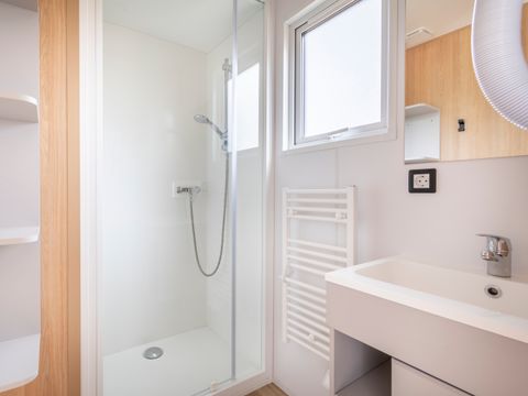 MOBILHOME 8 personnes - Premium TWINS  4 Chambres 8 Personnes