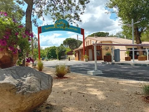 Camping Domaine de Gaujac - Camping Paradis - Camping Gard - Image N°4