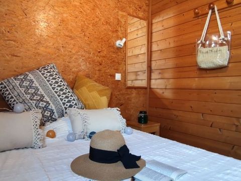 CHALET 6 personnes - Chalet tradition Insecte