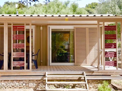 CHALET 4 personnes - bois 2 chambres Climatisé - Dimanche