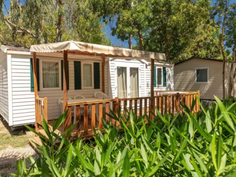 MOBILHOME 8 personnes - Mobil-home | Classic | 3 Ch. | 6/8 Pers. | Terrasse surélevée | Clim.
