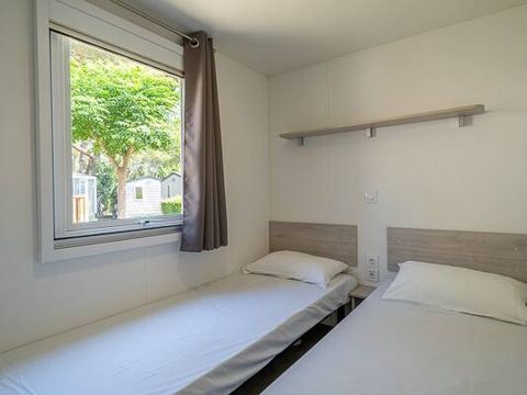 MOBILHOME 4 personnes - Mobil-home | Classic | 2 Ch. | 4 Pers. | Terrasse simple | TV