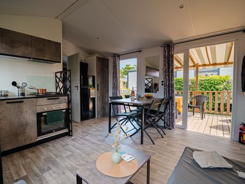 MOBILHOME 8 personnes - PRESTIGE