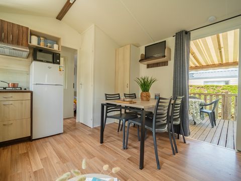 MOBILHOME 8 personnes - FEERIQUE