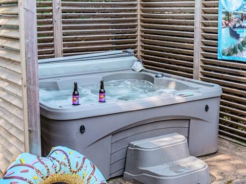 MOBILHOME 8 personnes - Quattro Premium - Jacuzzi + Climatisé + TV