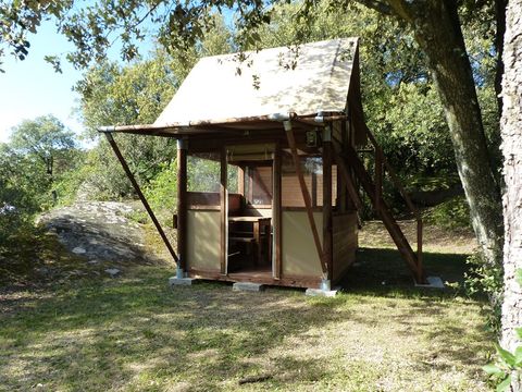 TENTE TOILE ET BOIS 4 personnes - Tente Bivouac XL sur pilotis Standard 2 chambres - en pleine nature (sans sanitaires) 2/4 pers