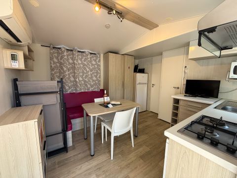 MOBILHOME 4 personnes - Mobil-home Confort Louisiane 26m² 2 chambres - terrasse semi-couverte + TV +clim 2/4 pers