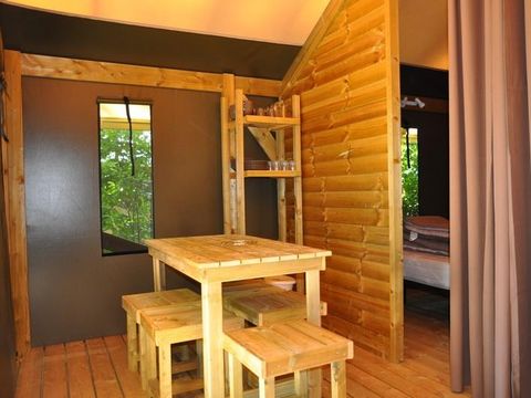 Tente en toile et en bois 5 personnes - LODGE, sans sanitaire