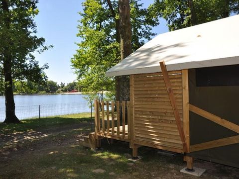 Tente en toile et en bois 5 personnes - LODGE, sans sanitaire