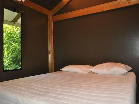 Tente en toile et en bois 5 personnes - LODGE, sans sanitaire