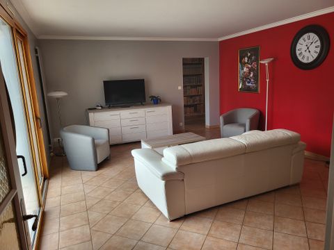 MAISON 8 personnes - Grande Maison  3* 3 ch terrasse plein sud a 200m du bord de mer centre ville a 1km et 3km du camping
