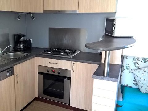 MOBILHOME 6 personnes - Grand confort 3Ch 40m2 avec terrasse couverte et semi fermée