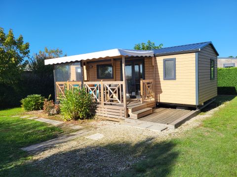 MOBILHOME 6 personnes - Grand confort 3Ch 40m2 avec terrasse couverte et semi fermée