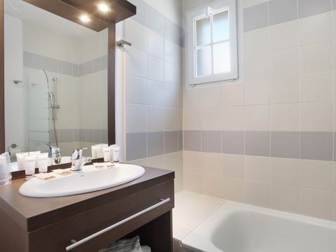 MAISON 6 personnes - 3 pièces 6 Pers.